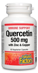 A bottle of Natural Factors Quercetin 500 mg with Zinc & Copper, containing 60 vegetarian capsules for immune support.